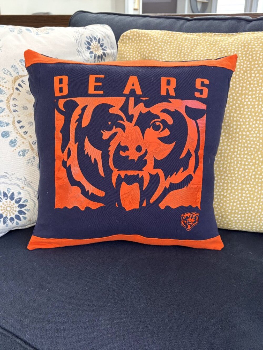 Chicago Bears NFL Handmade reworked t-shirt 16x16 throw Pillow Cover